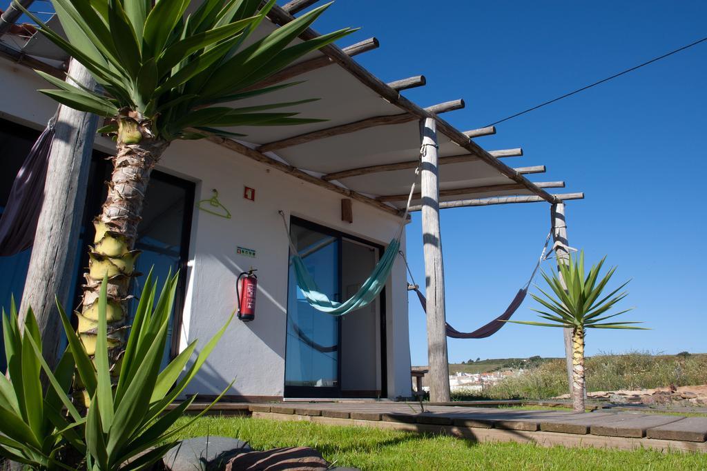 Good Feeling Hostel & Guest House Raposeira  Exterior foto